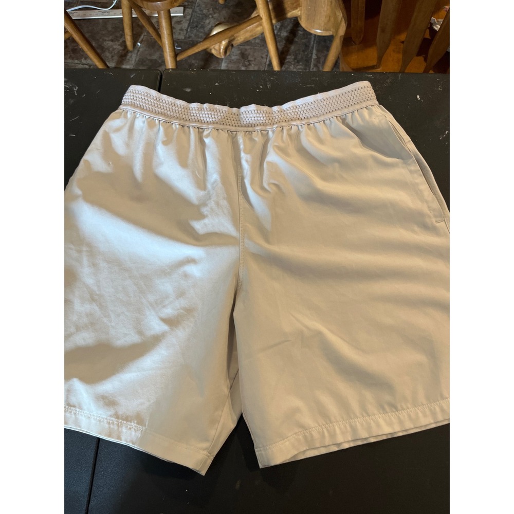 Fabletics Womens Athletic Shorts Light Gray Perforated NO TAG SEE MEASUREMENTS